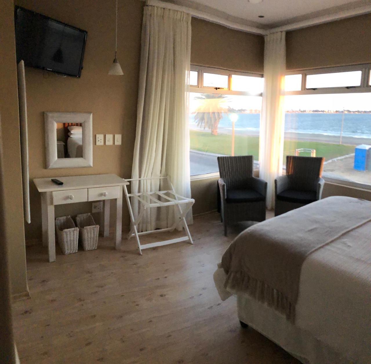 Lagoon View Self Catering Walvisbaai Buitenkant foto