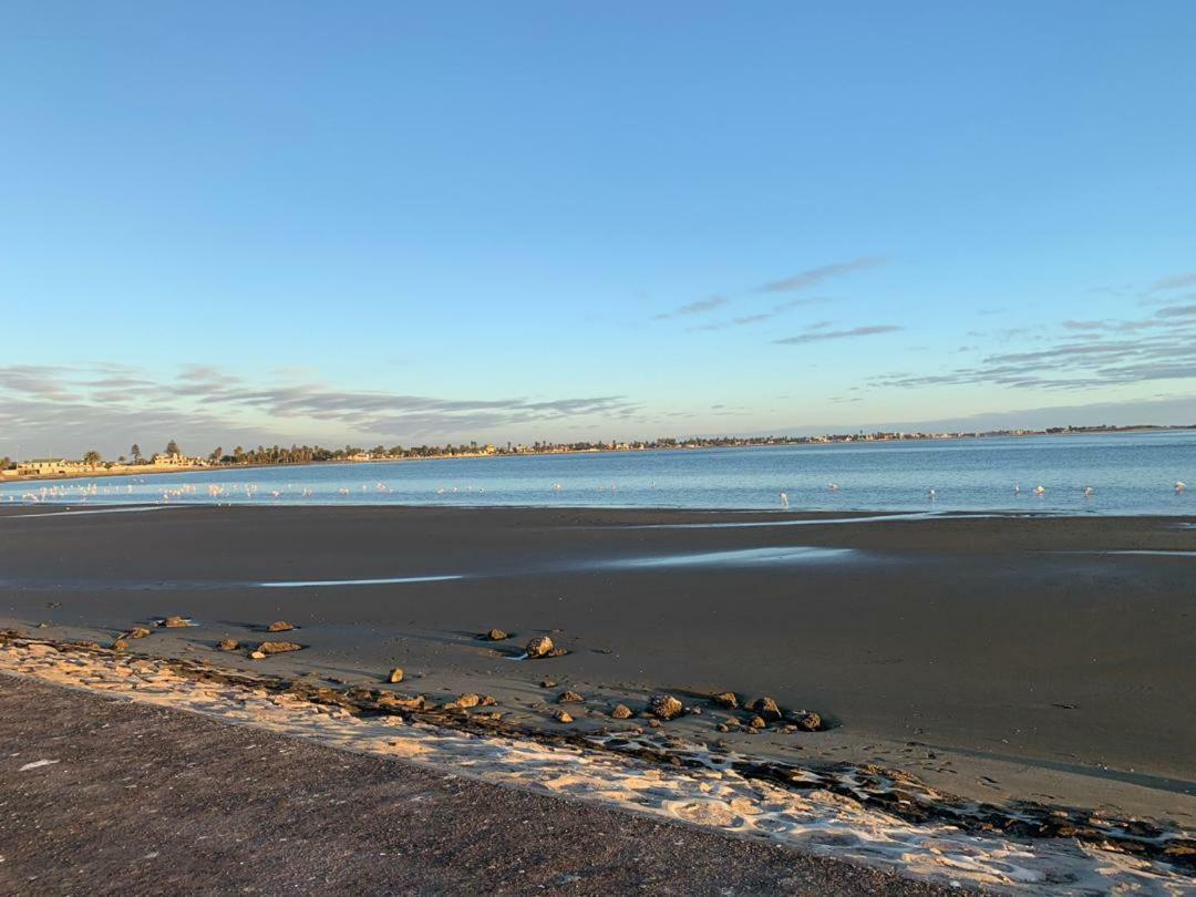 Lagoon View Self Catering Walvisbaai Buitenkant foto